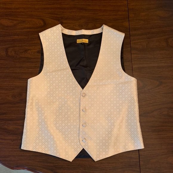 Vest - Picture 1 of 1